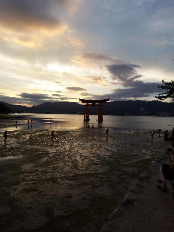 Hotel Itsumoya à Itsukushima Extérieur photo